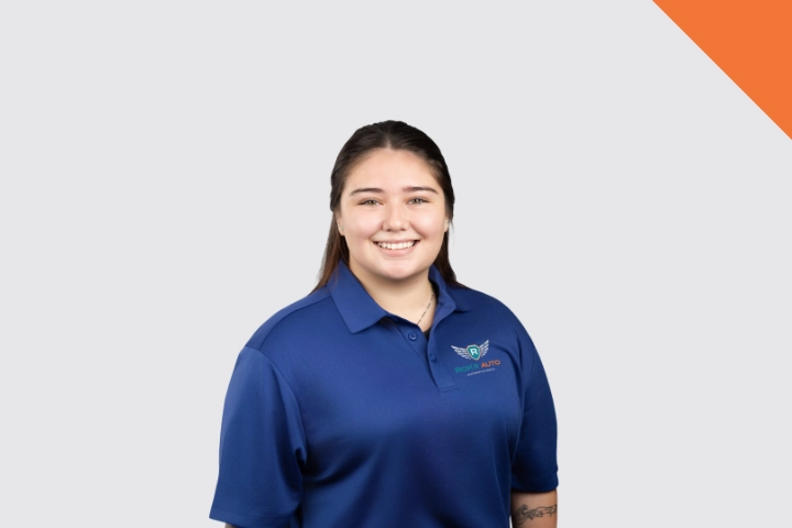 Kayleigh - Technician at RoKr Auto